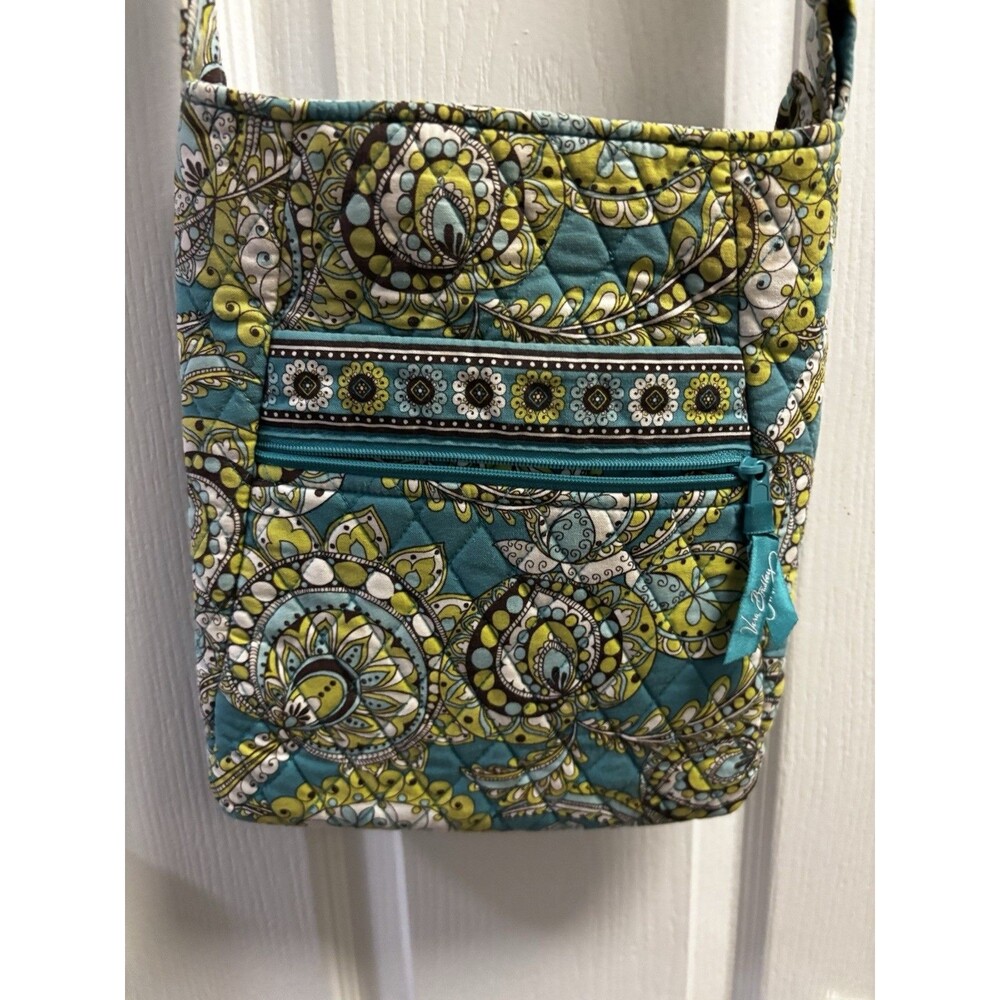 Vera Bradley Womens Rare &  Retired Green Quilted Peacock Crossbody Bag Purse - Picture 2 of 7